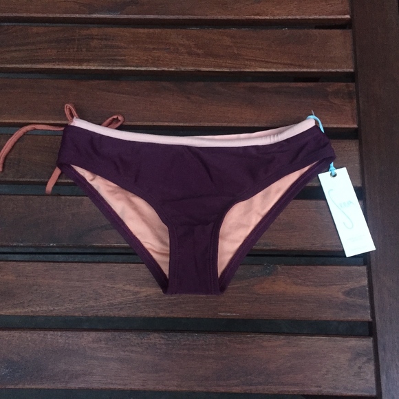 Seea Nosara Burgundy Bikini Bottom XS - Picture 5 of 8